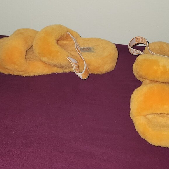 Ladies Light Orange UGG Fluffie Slippers with Elastic Ankle Strap Size 8 - Picture 4 of 6